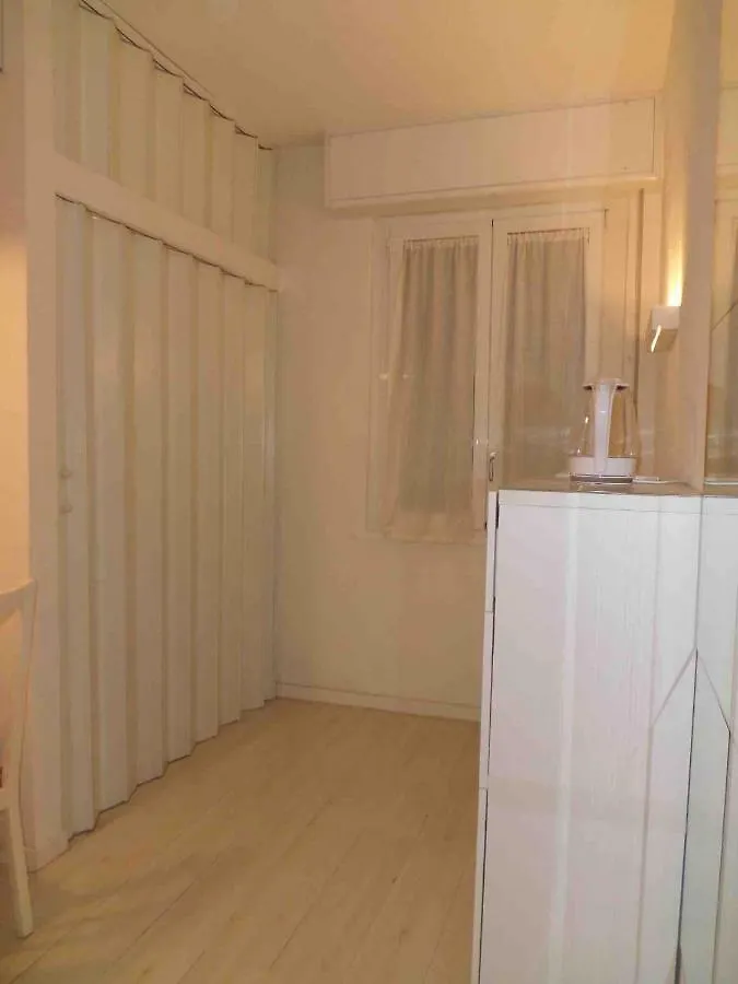 Lunigiana 15 Milano Apartment Italy